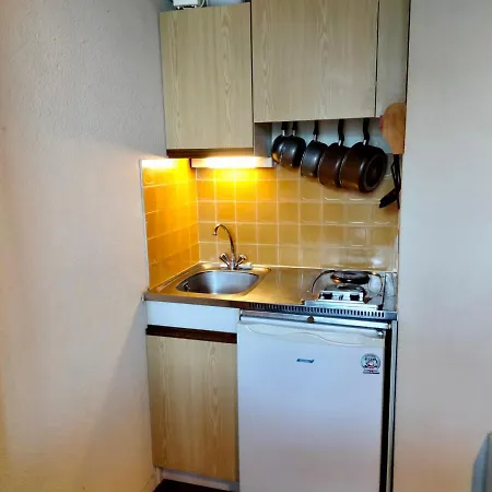 Studio Au Pied Des Pistes Apartment *